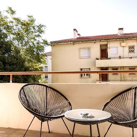 L'Azur 15'Plage 10'Port 5'Train Clim Wifi Pkg Apartment Toulon Exterior foto