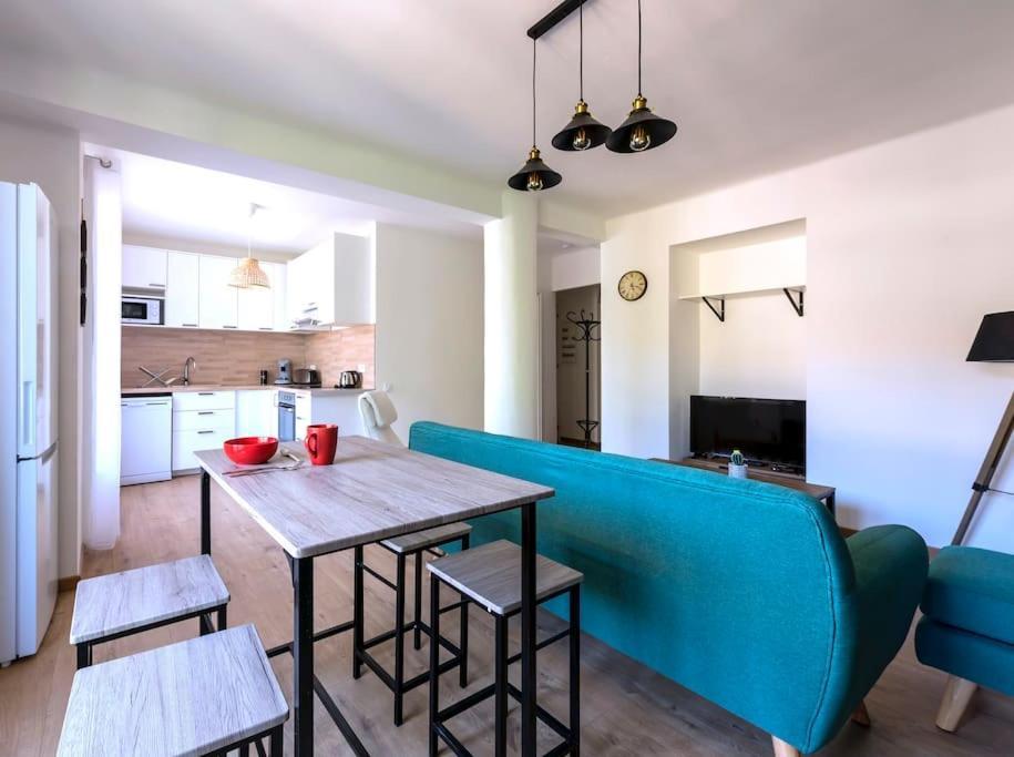 L'Azur 15'Plage 10'Port 5'Train Clim Wifi Pkg Apartment Toulon Exterior foto