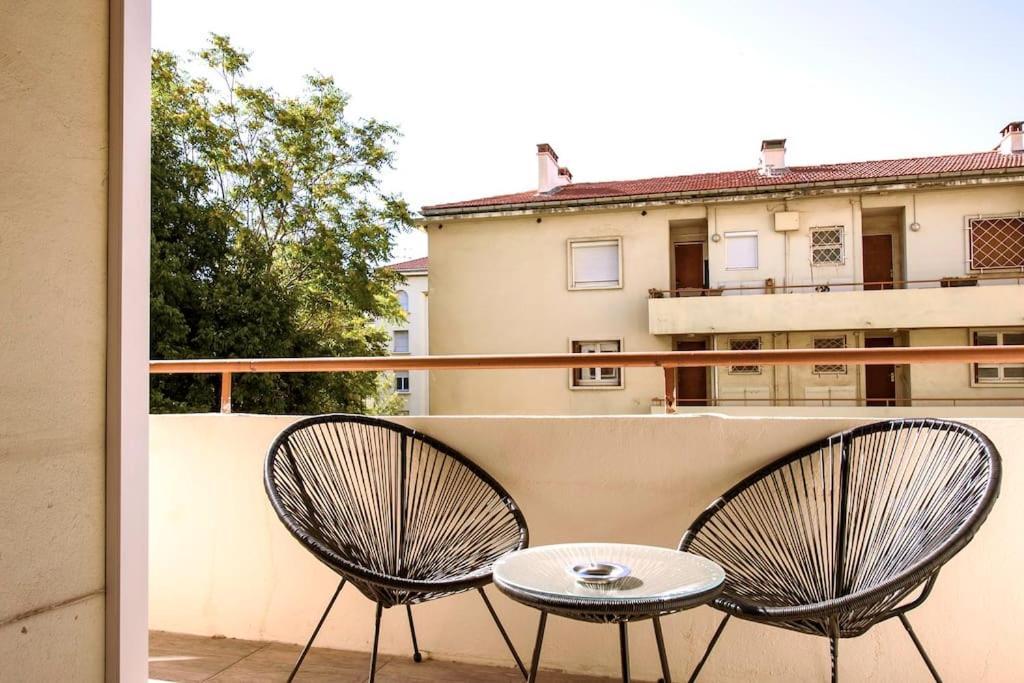 L'Azur 15'Plage 10'Port 5'Train Clim Wifi Pkg Apartment Toulon Exterior foto