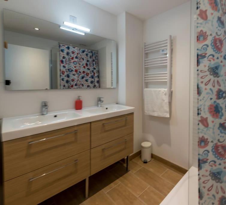 L'Azur 15'Plage 10'Port 5'Train Clim Wifi Pkg Apartment Toulon Exterior foto