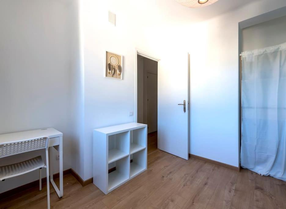 L'Azur 15'Plage 10'Port 5'Train Clim Wifi Pkg Apartment Toulon Exterior foto